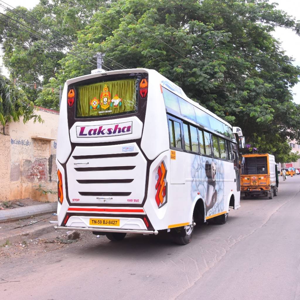 21 Seater Coach for Rent in Madurai (3)